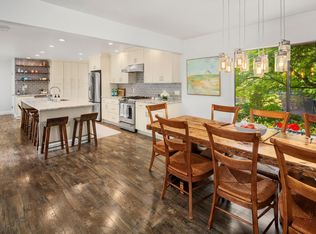 9021 220th St SW, Edmonds, WA 98026