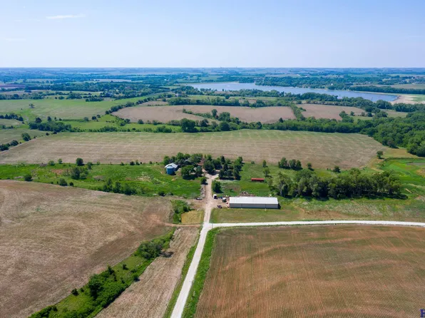 5205 W Roca Rd, Martell, NE 68404