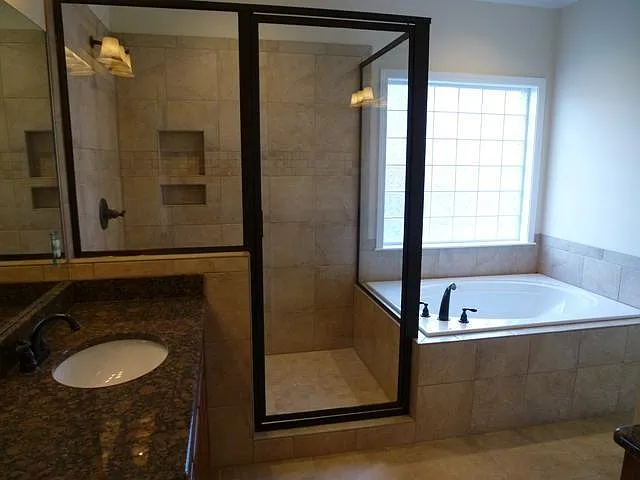 11631 Shirecliffe Ln — Photo 10