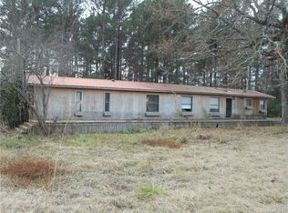 537 Willow Rd, Shongaloo, LA 71072