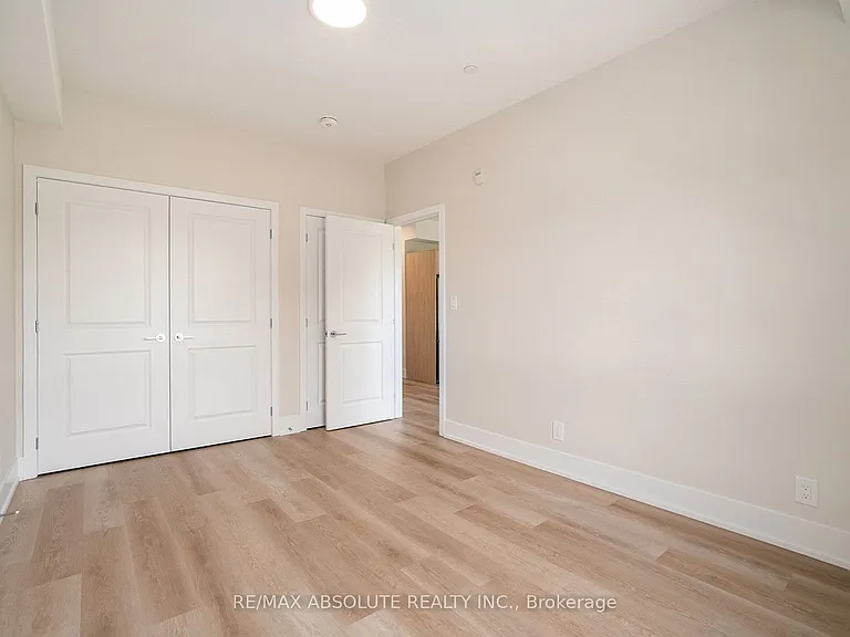 12B Thomas St S #310 — Photo 13