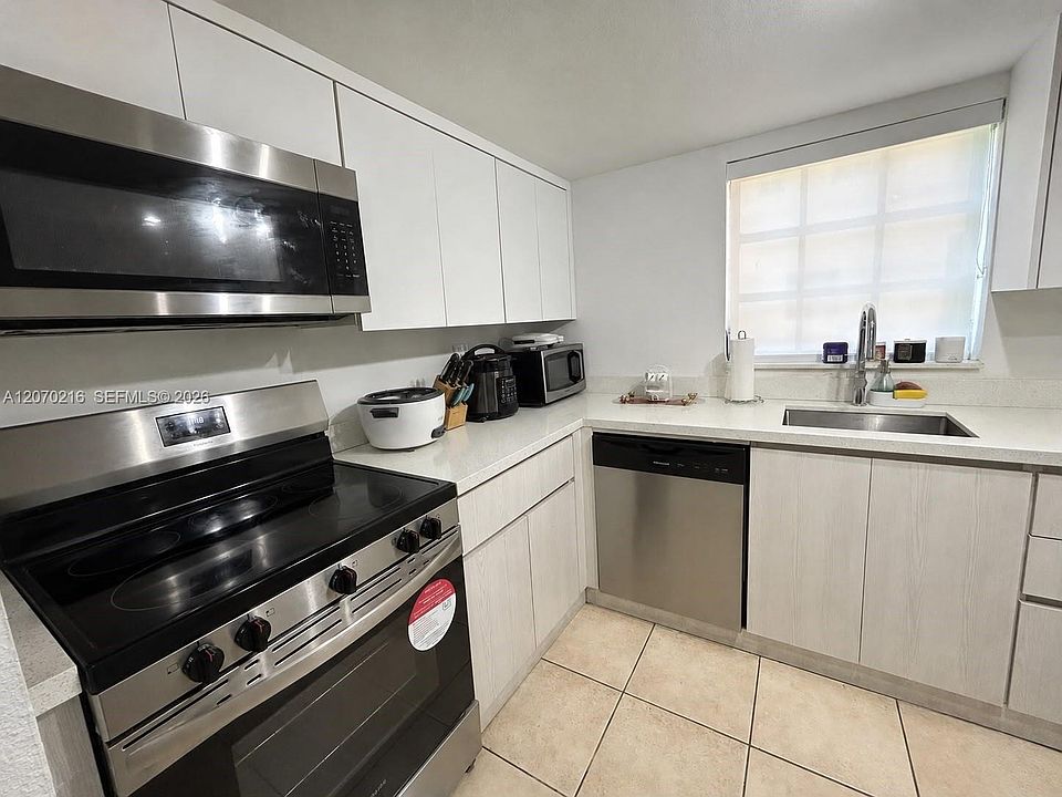 1st image of 8500 SW 109th Ave #6220
