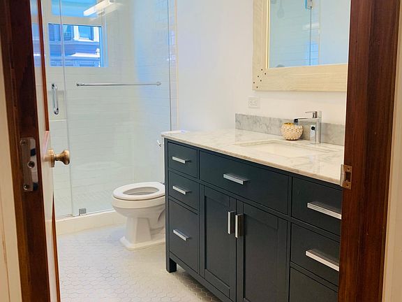 Fully renovated bathroom