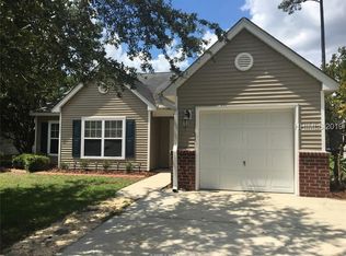 11 Pine Ridge Dr, Bluffton, SC 29910