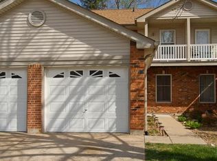 225 Deer Hollow Ct #8, O'Fallon, MO 63366