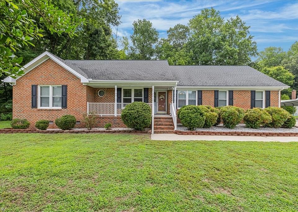1st image of 103 Chrisfield Cir