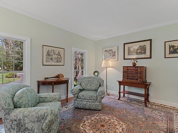 4th image of 160 Tipers Cir
