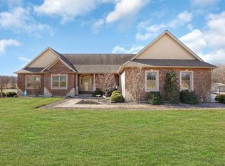 10116 Highway 100, New Haven, MO 63068