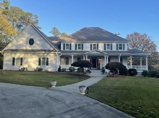 1011 Shoulder Bone Cir, Greensboro, GA 30642