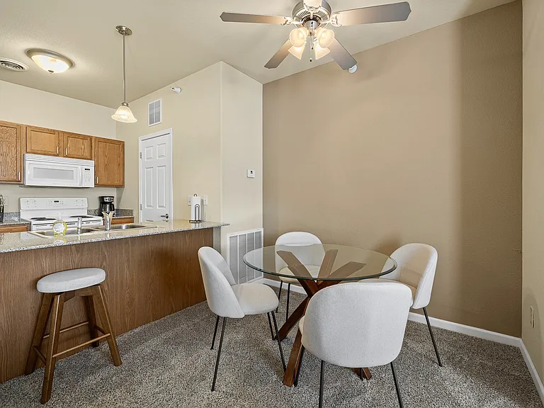 1bd 1ba - Guest Suite