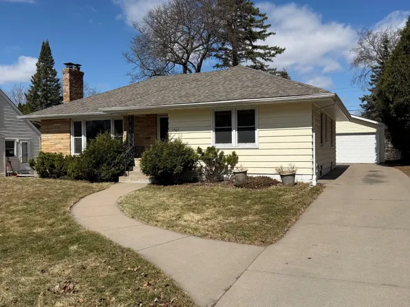 1765 Yorkshire Ave, Saint Paul, MN 55116