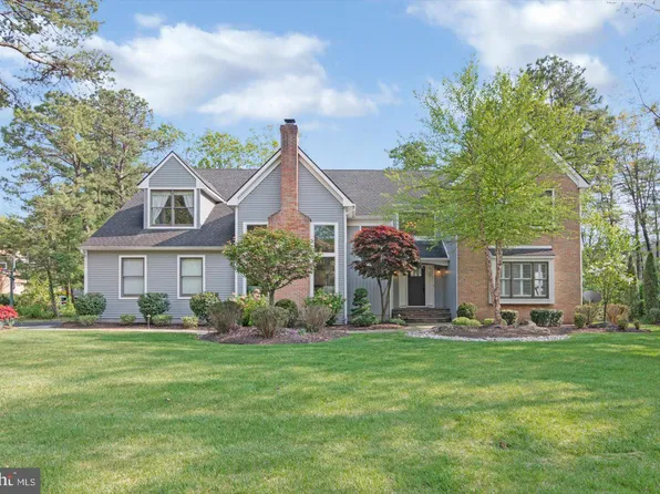 1 Bromley Ct, Voorhees, NJ 08043