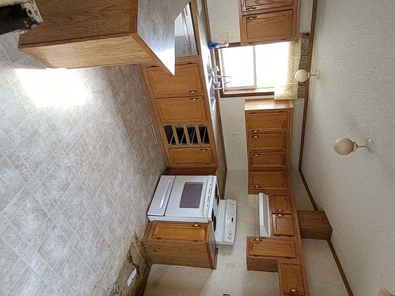 4th image of 5495 Mountain Way #1