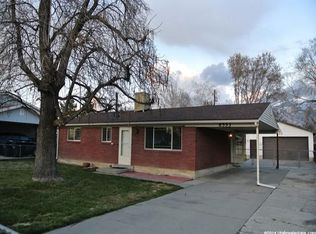 8553 S Johnsonway Dr, Sandy, UT 84094