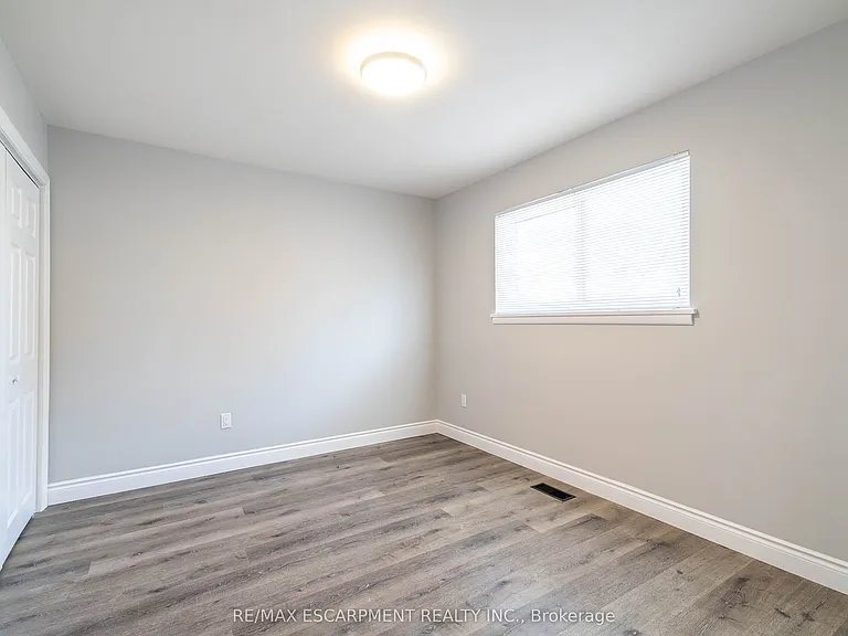 196 Upper Paradise Rd #1 — Photo 15