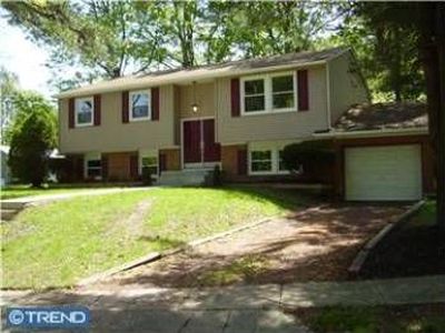 400 Whitman Dr, Turnersville, NJ, 08012