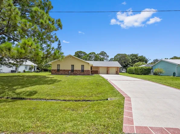 2586 SE Jason Avenue, Port St Lucie, FL 34952