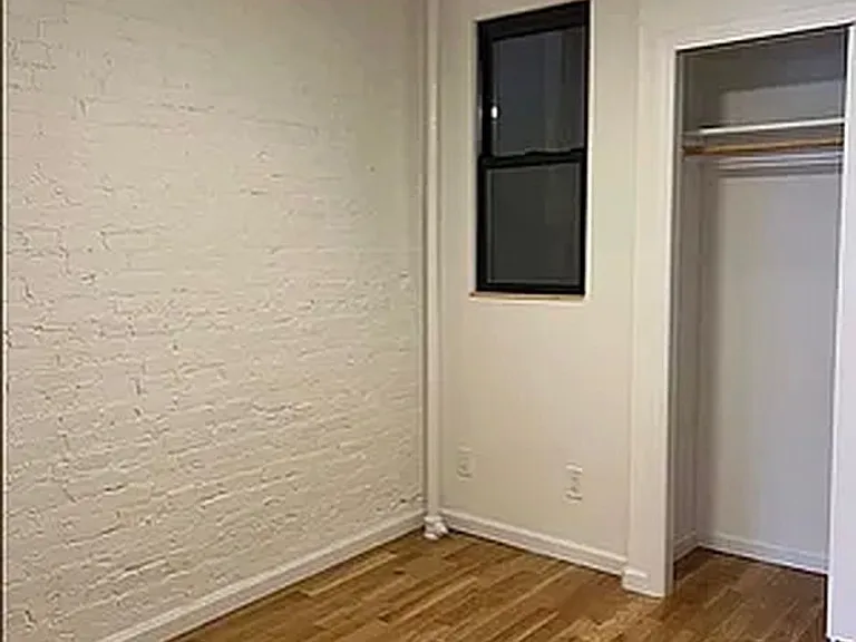 41 Carmine St #10 — Photo 6