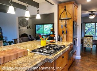 1557 Tecalote Dr, Fallbrook, CA 92028