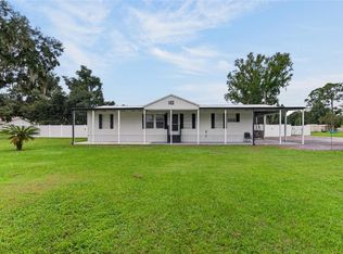 3902 Topreca Dr, Plant City, FL 33565