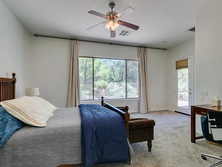 8 Kennesaw Rd — Photo 33