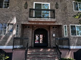 147 W Acacia Ave APT 103, Glendale, CA 91204