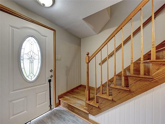 3rd image of 15 Margaret Henry Rd