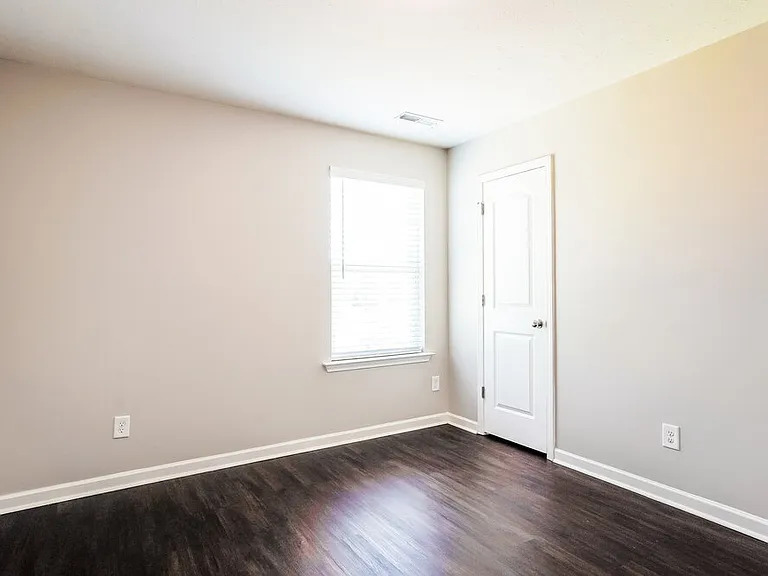 42 Nevada Ct — Photo 13