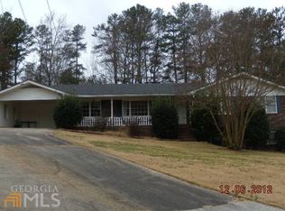 1944 Tanglewood Dr, Snellville, GA 30078