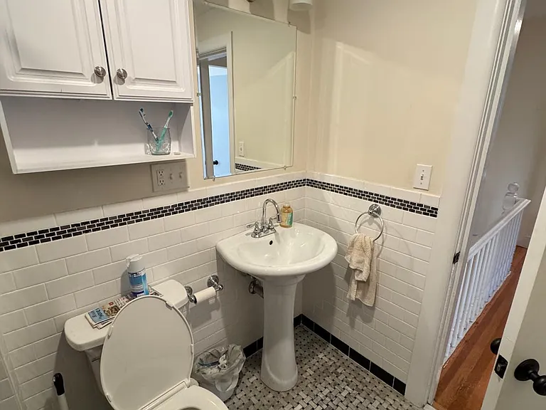 91-93 Cushing St #2 — Photo 7