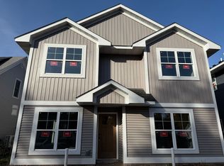 26 18th Ave N #22, Hopkins, MN 55343