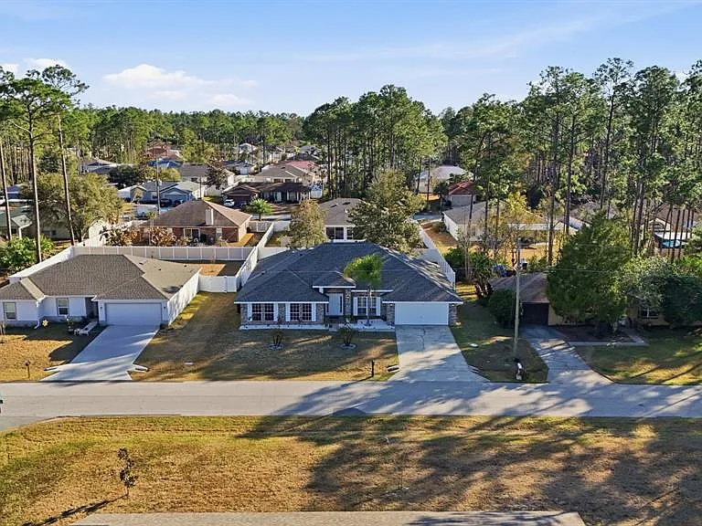 6 Reybury Ln — Photo 47