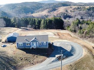 195 Doe Ridge Ln, Galax, VA 24333