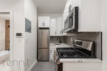 Rented by Rennit Inc.