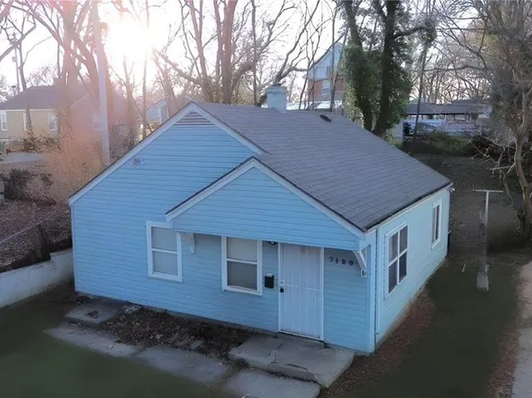 7120 Flora Ave, Kansas City, MO 64131