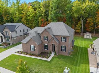48255 Amber Lane Dr, Shelby Township, MI 48315