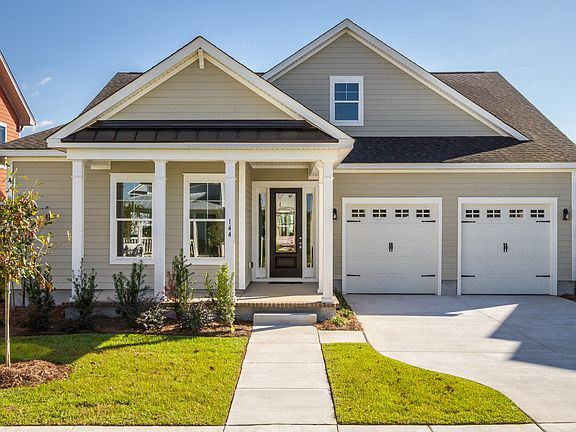 These photos are representative of this floor plan, but all options may not be available in every co