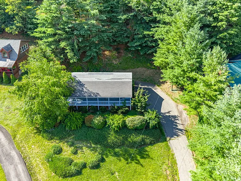 1386 Buck Mountain Rd — Photo 30