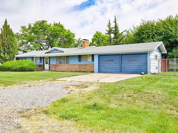 2nd image of 2253 Tiffany Dr