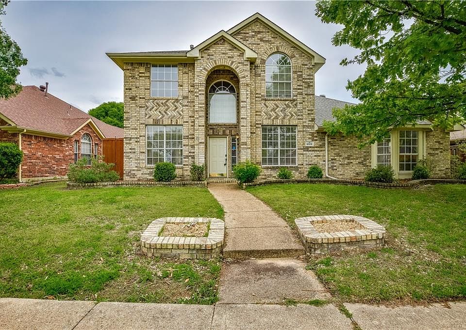 1st image of 9018 Woodlake Dr