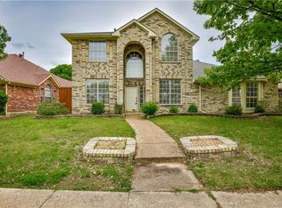 9018 Woodlake Dr, Rowlett, TX 75088