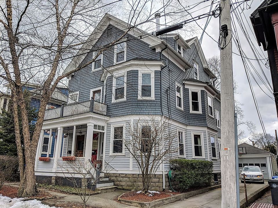 1st image of 93 Carrington Ave