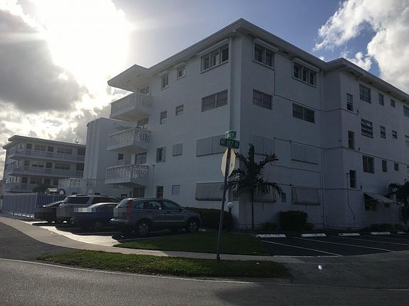 3rd image of 11685 Canal Dr APT 201