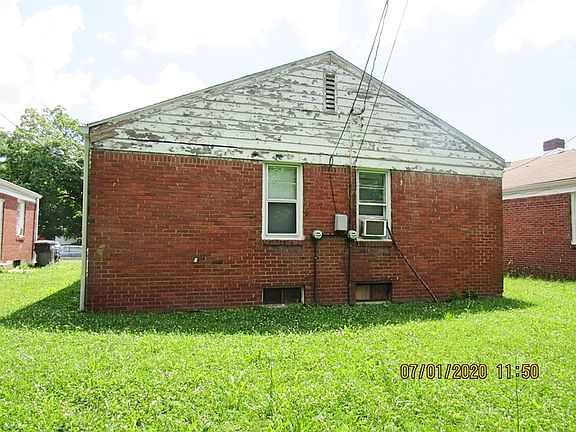 5th image of 1316 Medford Ave