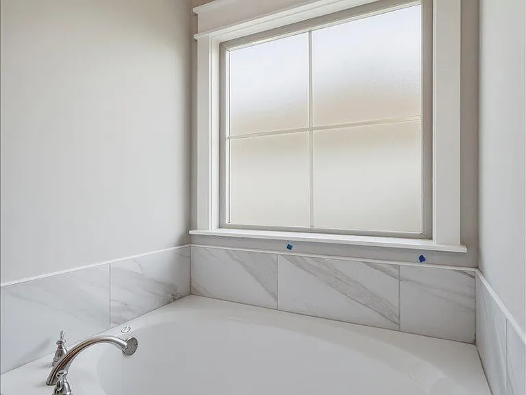 307 Willowbrook Ln — Photo 16