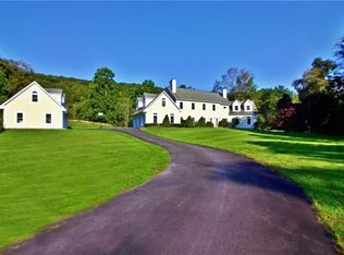 15 Horton Hollow Rd, Putnam Valley, NY 10579