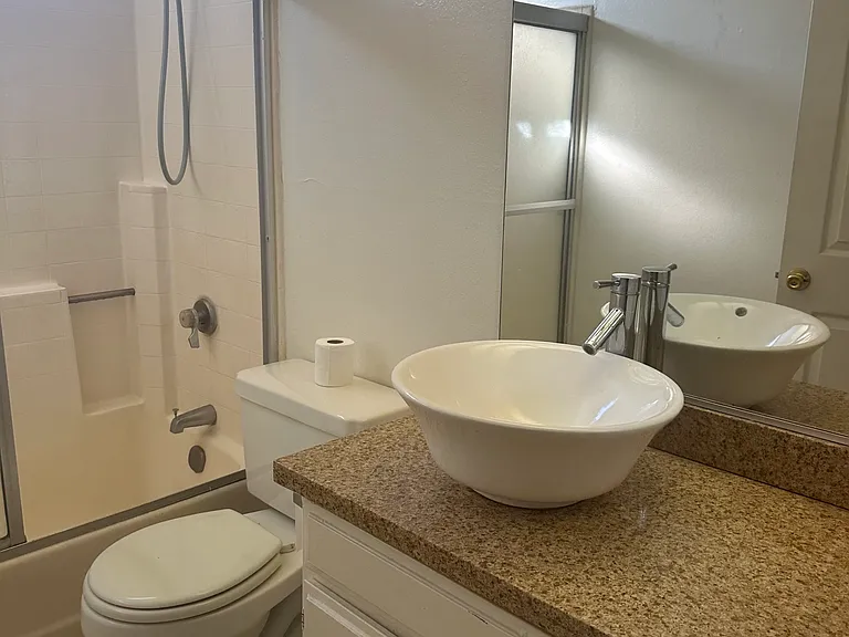 14116 Tiara St #6 — Photo 13