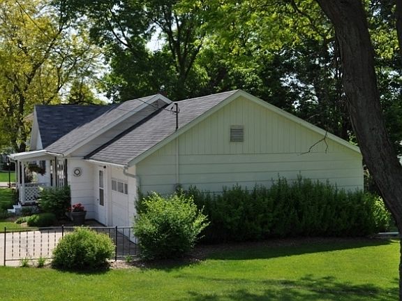 3rd image of 5303 Broadhead St