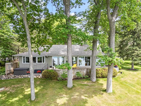 3rd image of N5667 Lac Verde Cir