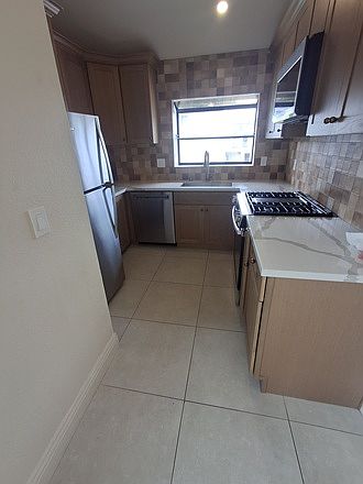 1st image of 13025 Roselle Ave APT 1